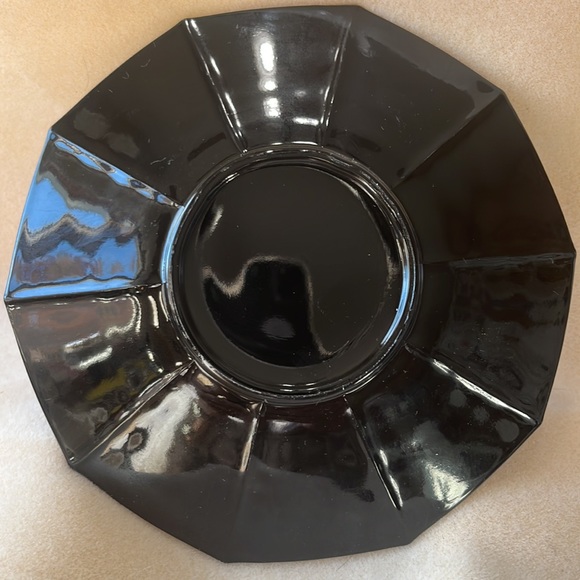 Vintage Black Glass Plate - Picture 2 of 2